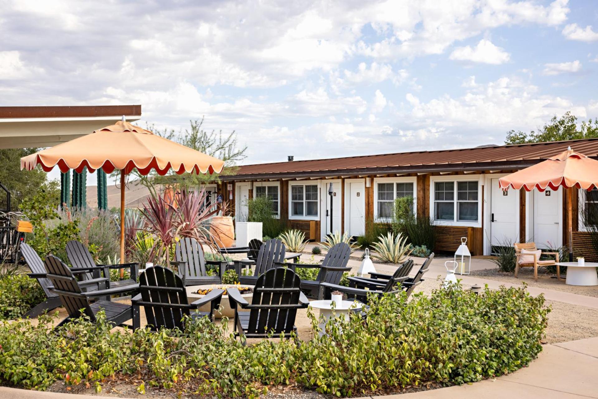 Skyview Los Alamos - 21&Over Pool Exterior foto